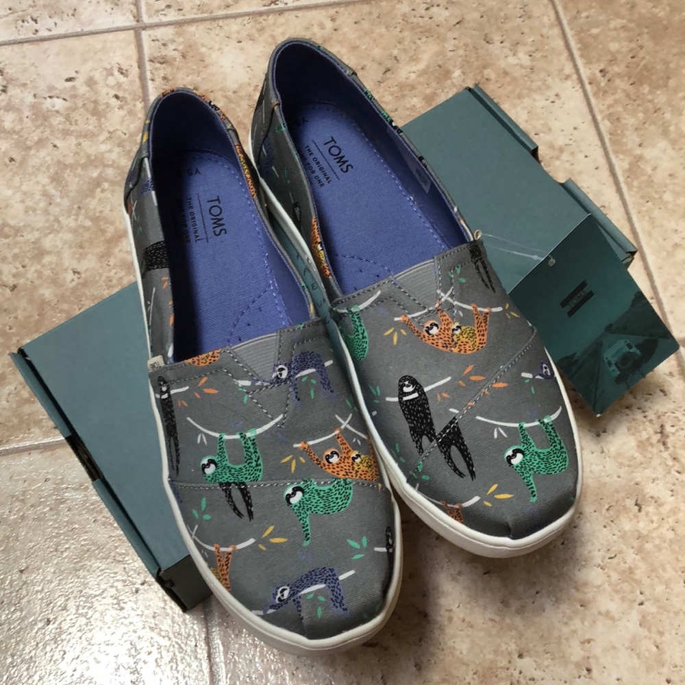 TOMS
